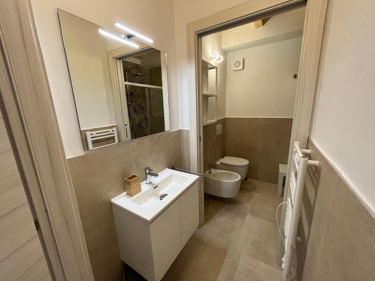 Anfite Apartments Santa Maria Дезенцано-дель-Гарда Экстерьер фото