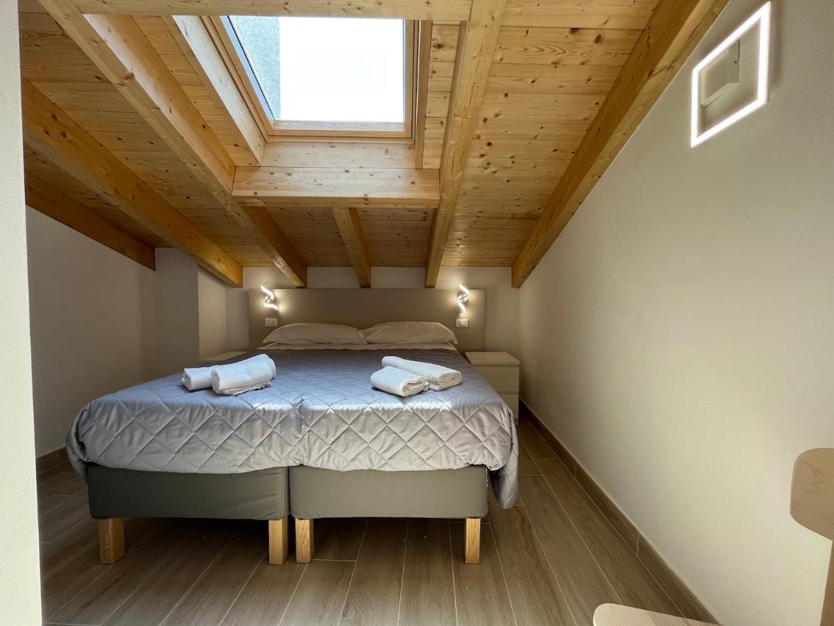 Anfite Apartments Santa Maria Дезенцано-дель-Гарда Экстерьер фото