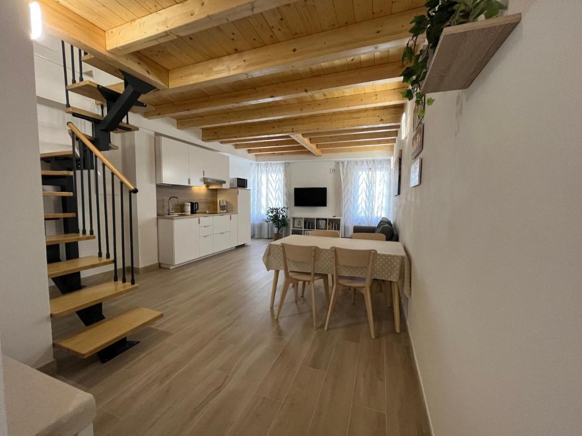 Anfite Apartments Santa Maria Дезенцано-дель-Гарда Экстерьер фото