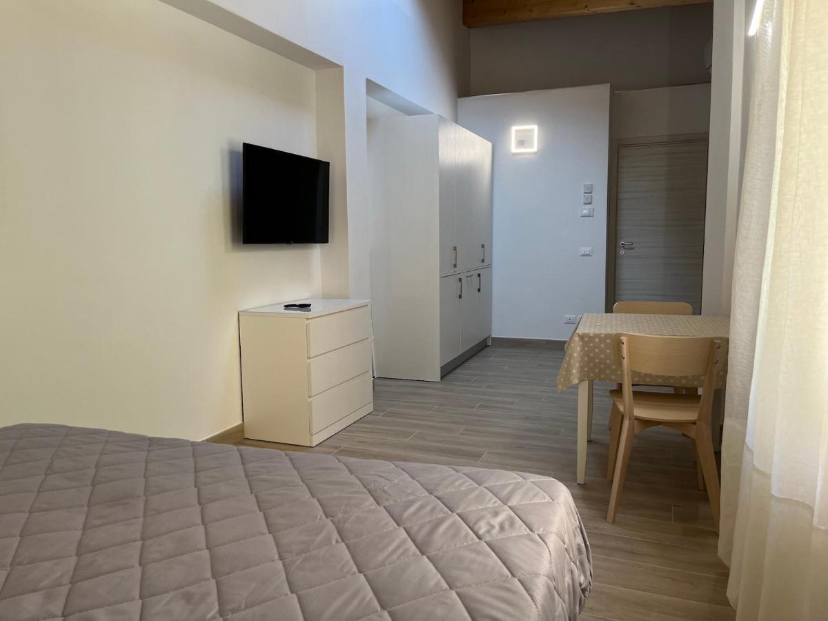 Anfite Apartments Santa Maria Дезенцано-дель-Гарда Экстерьер фото